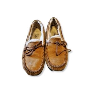 Ugg Dakota slippers chestnut